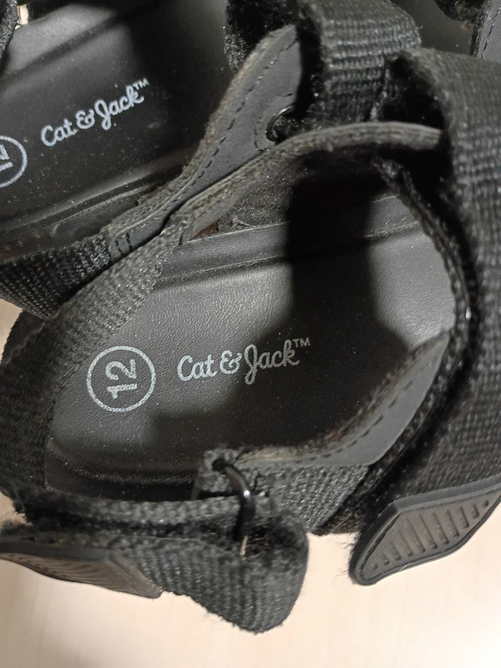 Cat & Jack Black Adjustable Strap Kids Sandals Size 12
